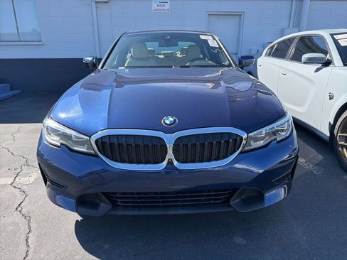 Used 2020 BMW 330i Sedan w/ Convenience Package image 2