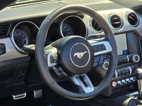 Used 2020 Ford Mustang Premium image 16