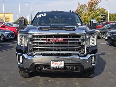 Used 2020 GMC Sierra 2500 SLT w/ SLT Premium Plus Package image 3
