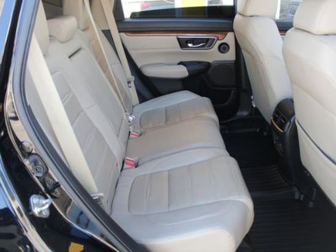 Used 2017 Honda CR-V Touring image 12