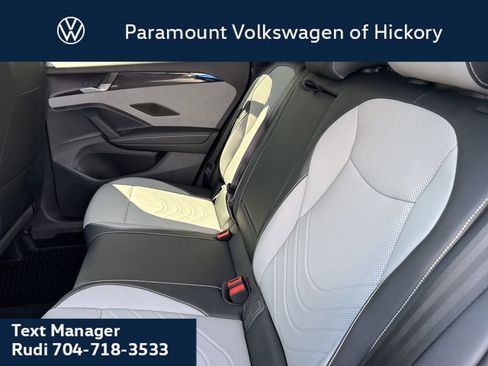 New 2026 Volkswagen Tiguan SE R-Line FWD image 14