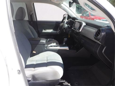 Used 2021 Toyota Tacoma SR5 image 4