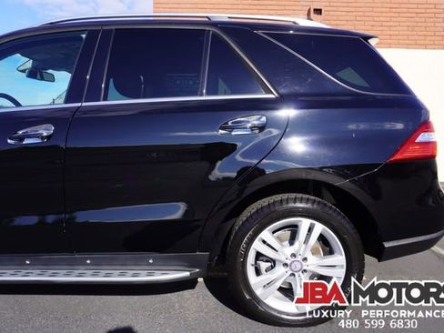 Used 2014 Mercedes-Benz ML 350 ML Class 350 SUV Rear DVD image 24