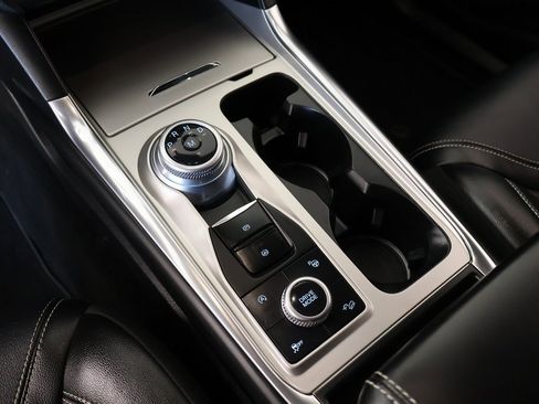 Used 2020 Ford Explorer ST w/ ST Street Pack image 9