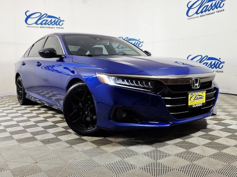 Used 2022 Honda Accord Sport image 1