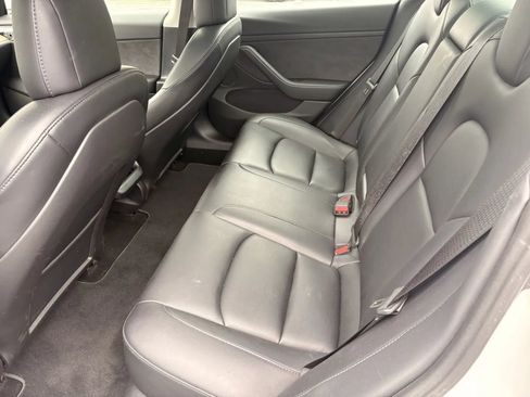 Used 2023 Tesla Model 3 Performance AWD/4WD image 9