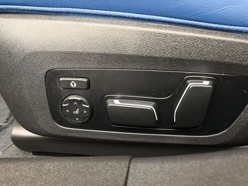 Used 2024 BMW M3 Competition w/ Executive Package image 13