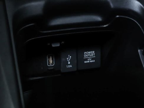 Used 2018 Honda CR-V EX image 28