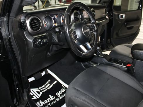 Used 2020 Jeep Gladiator Sport w/ Quick Order Package 24S AWD/4WD image 33