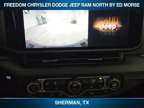 New 2026 Jeep Gladiator Mojave image 12