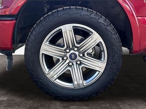 Used 2019 Ford F150 XLT w/ Equipment Group 302A Luxury AWD/4WD image 35