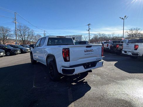 New 2026 GMC Sierra 1500 Elevation image 5