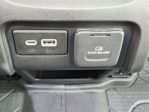 Used 2024 Chevrolet Blazer Premier w/ Driver Confidence II Package FWD image 18