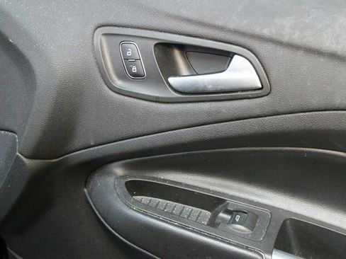 Used 2018 Ford Escape SEL w/ Canadian Touring Package image 9