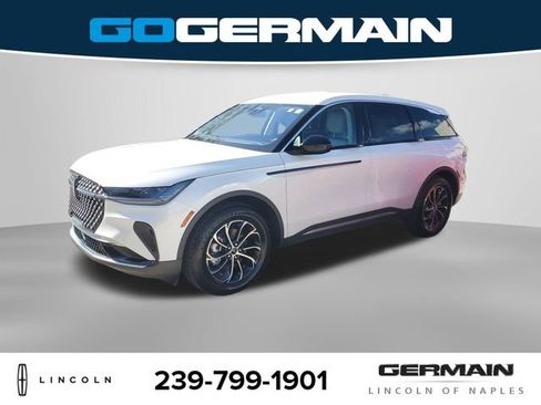 New 2026 Lincoln Nautilus Premier image 11