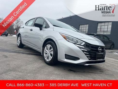 Certified 2025 Nissan Versa S w/ Trunk Package image 7