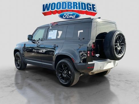 Used 2025 Land Rover Defender 110 S image 5