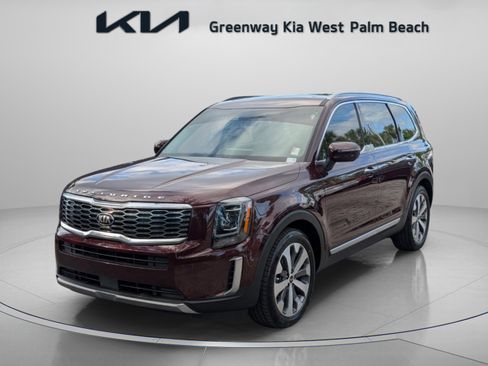 Used 2020 Kia Telluride S w/ S 8 Passenger Seating Package image 4