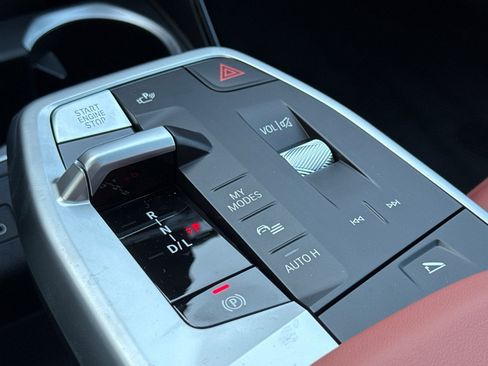 New 2026 BMW X1 xDrive28i w/ Technology Package image 18