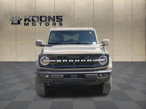 New 2026 Ford Bronco Outer Banks AWD/4WD image 3