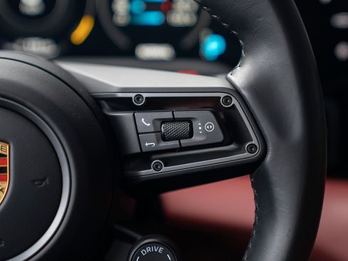 Certified 2023 Porsche Taycan GTS image 8