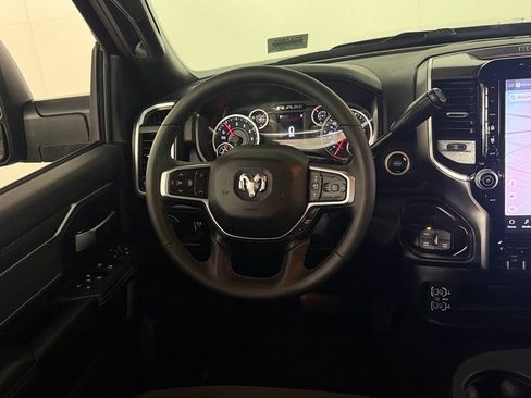 Used 2026 RAM 2500 Big Horn AWD/4WD image 15