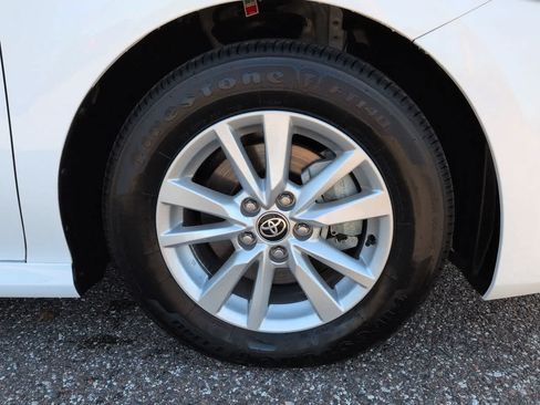 Used 2026 Toyota Camry LE w/ Convenience Package FWD image 11
