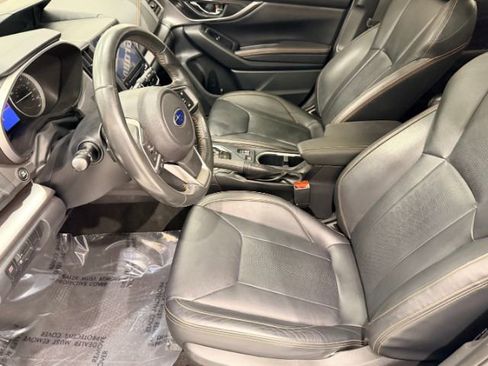 Used 2019 Subaru Crosstrek 2.0i Limited w/ Moonroof Package w/Navigation image 18