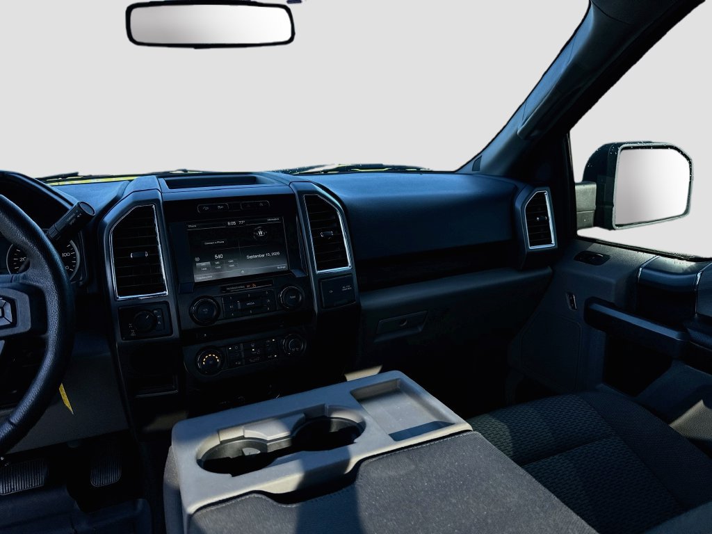 Used 2015 Ford F150 XLT w/ Equipment Group 302A Luxury AWD/4WD image 22