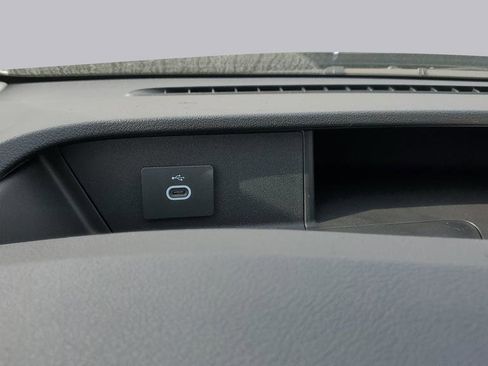 New 2026 Ford Transit 250 148 Medium Roof RWD image 35