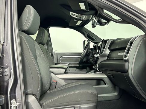 Used 2022 RAM 3500 Big Horn w/ Safety Group B image 11