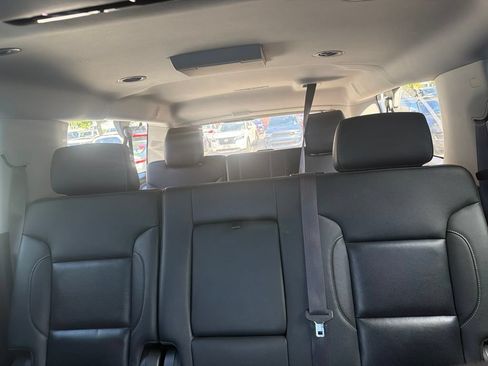 Used 2017 Chevrolet Suburban Premier AWD/4WD image 10
