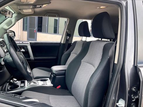 Used 2019 Toyota 4Runner SR5 image 7