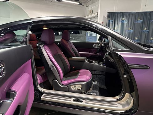 Used 2018 Rolls-Royce Wraith image 26