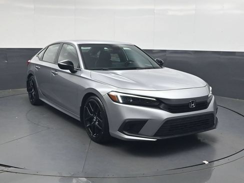 Used 2024 Honda Civic Sport image 2
