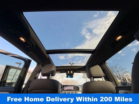 Used 2025 Mercedes-Benz GLS 450 4MATIC image 33