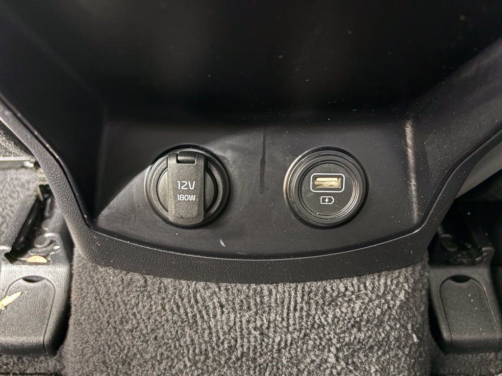 Used 2022 Kia Sorento S w/ Panoramic Sunroof Package FWD image 37