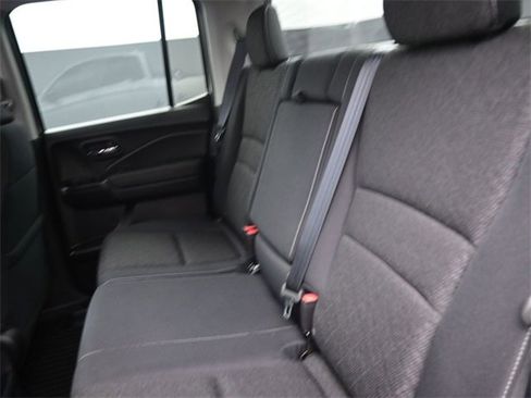 Used 2022 Honda Ridgeline Sport image 10