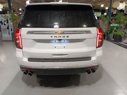 Used 2024 Chevrolet Tahoe High Country AWD/4WD image 7