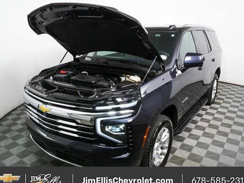 Used 2025 Chevrolet Tahoe LT image 32