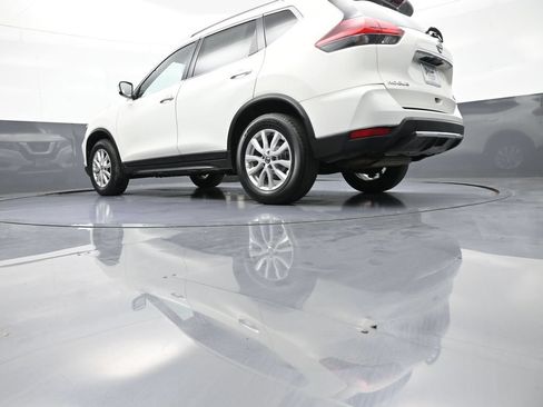 Used 2020 Nissan Rogue S w/ Special Edition Package AWD/4WD image 30