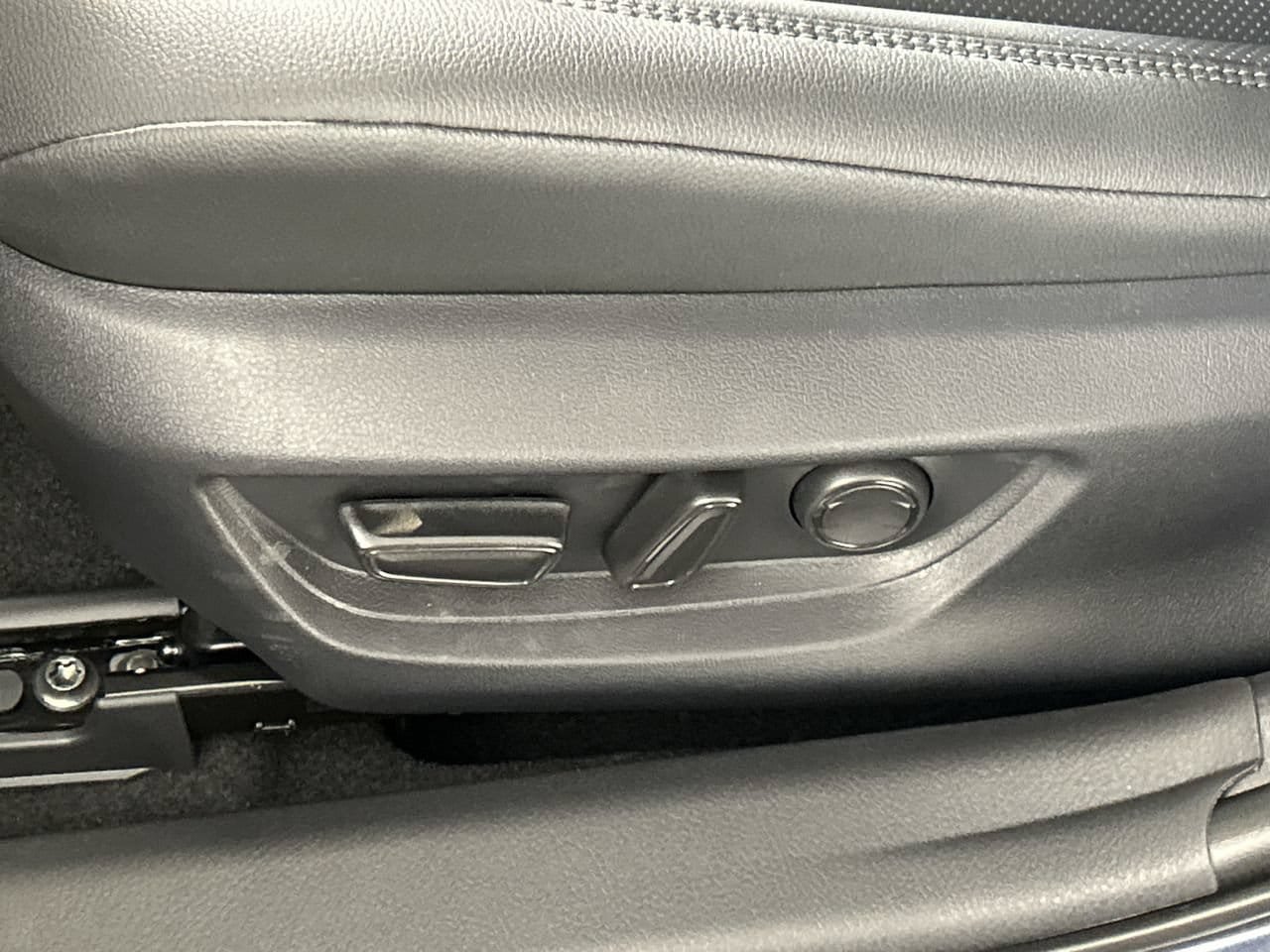 New 2026 Toyota Camry XSE FWD image 19