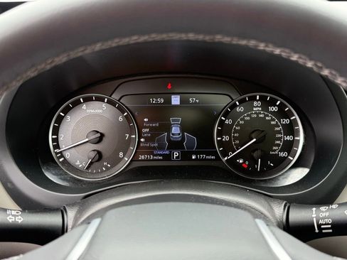 Used 2024 INFINITI QX50 Sensory image 28