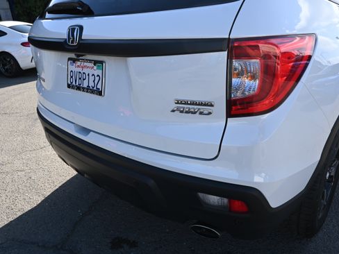 Used 2021 Honda Passport Touring image 16