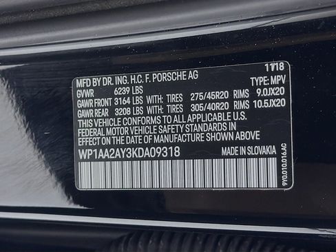 Certified 2019 Porsche Cayenne AWD/4WD image 37