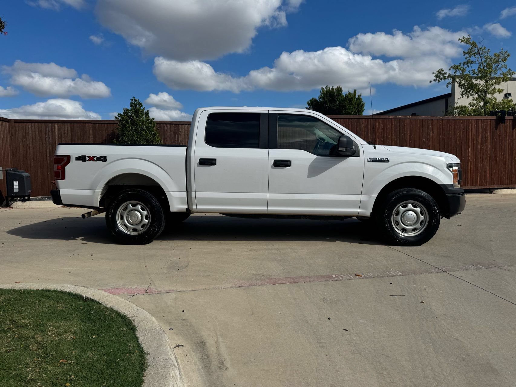 Used 2020 Ford F150 XL w/ XL Power Equipment Group AWD/4WD image 2