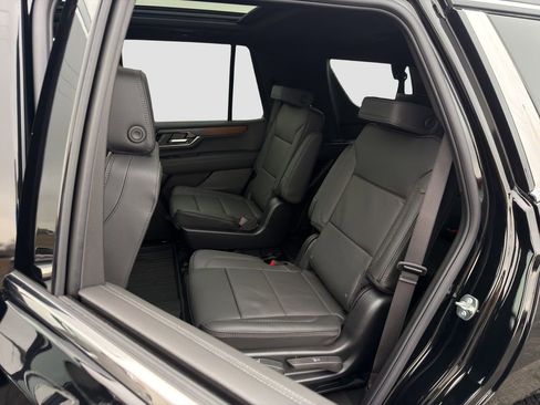 New 2026 GMC Yukon Denali w/ Sun & Power Step Package AWD/4WD image 13