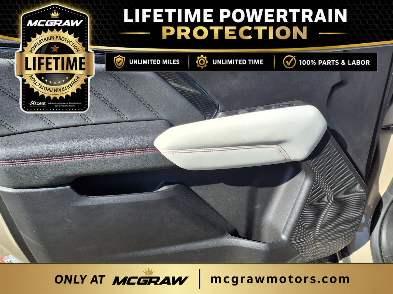 Used 2024 GMC Canyon AT4X AWD/4WD image 14