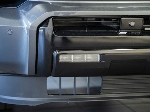 New 2026 Toyota Sequoia Platinum AWD/4WD image 15