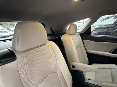 Certified 2022 Lexus RX 350L Luxury w/ Accessory Package (Z1) FWD image 42